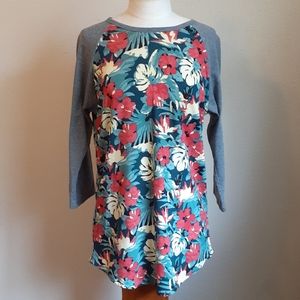 92 LulaRoe Tropical Floral/Gray Randy Tee Sz M